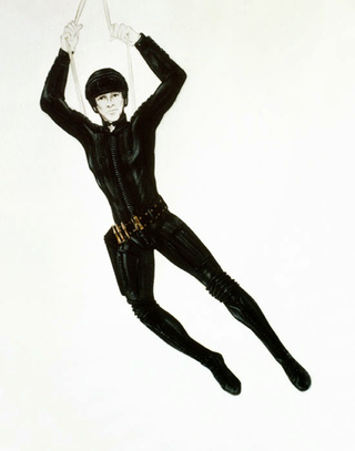 Illustration for article titled The Original Battlestar Galactica Could Have Looked Way More Glam